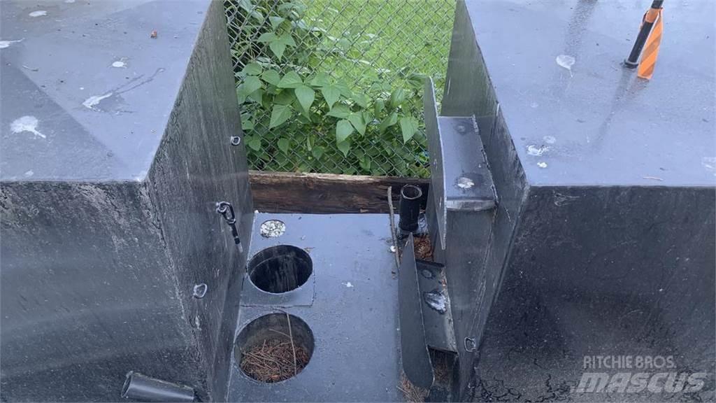  Service Flat Deck Lastbil med lad/Flatbed