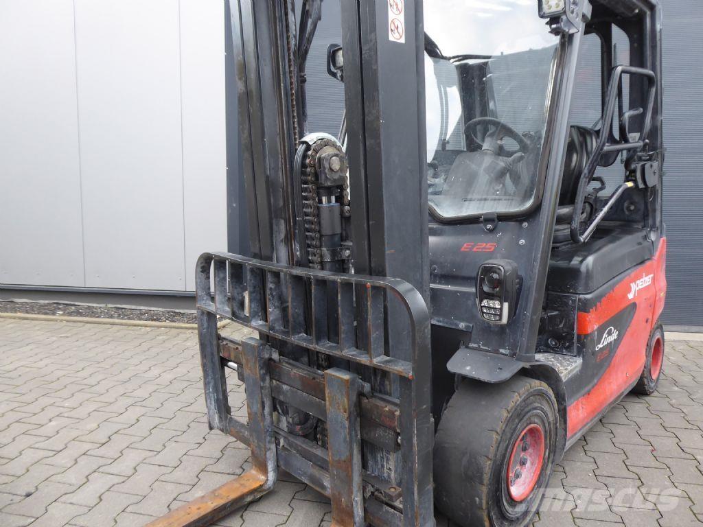 Linde E25-01 El gaffeltrucks