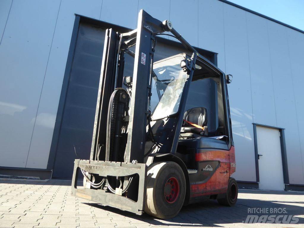 Linde E25-01 El gaffeltrucks