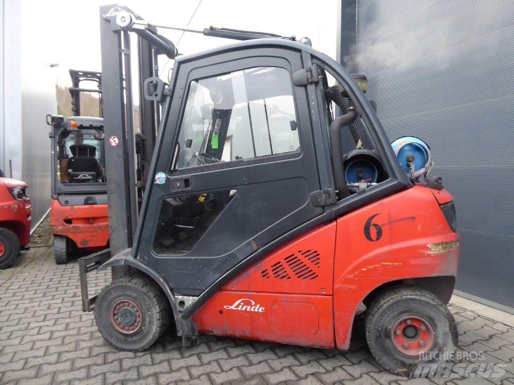 Linde H25T-01 LPG gaffeltrucks