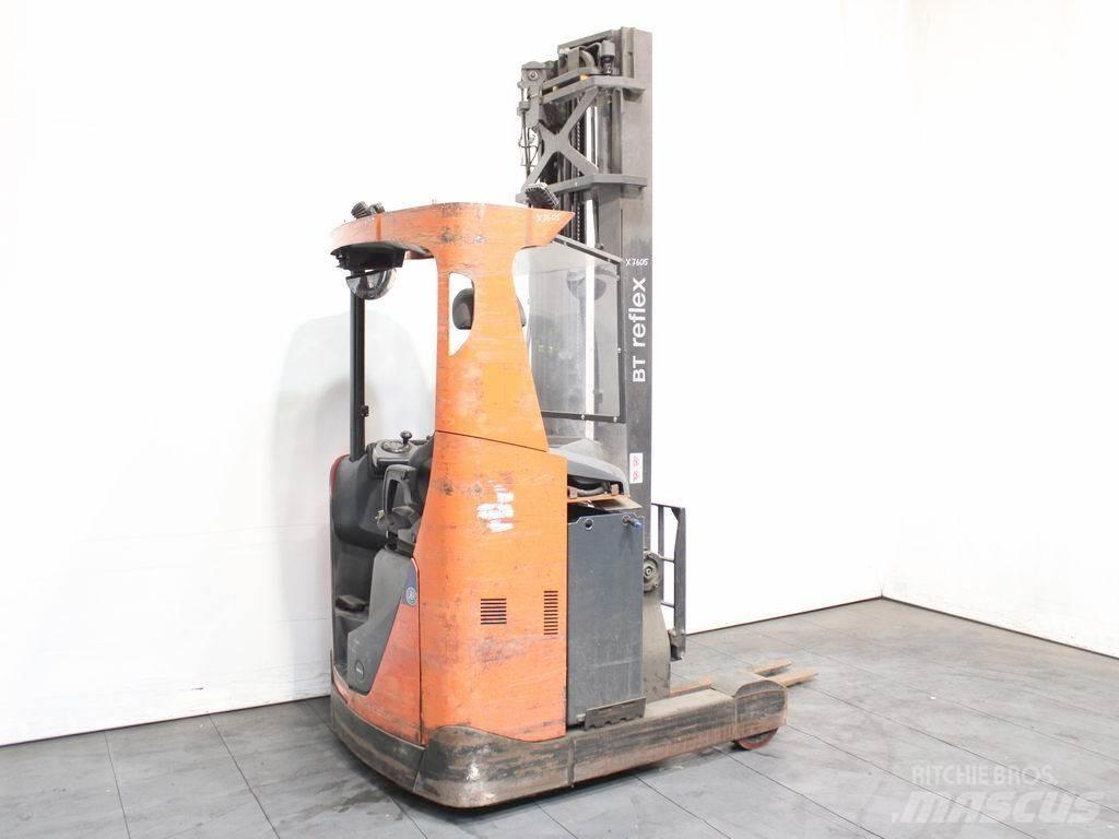 BT RRE 140 Reachtruck