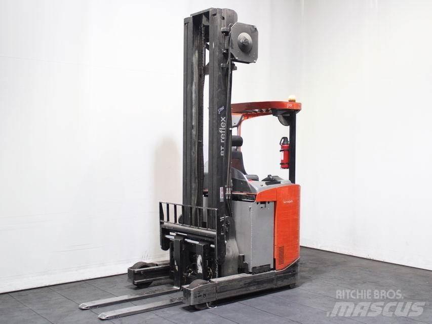BT RRE 160 Reachtruck