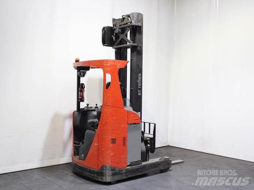 BT RRE 160 Reachtruck