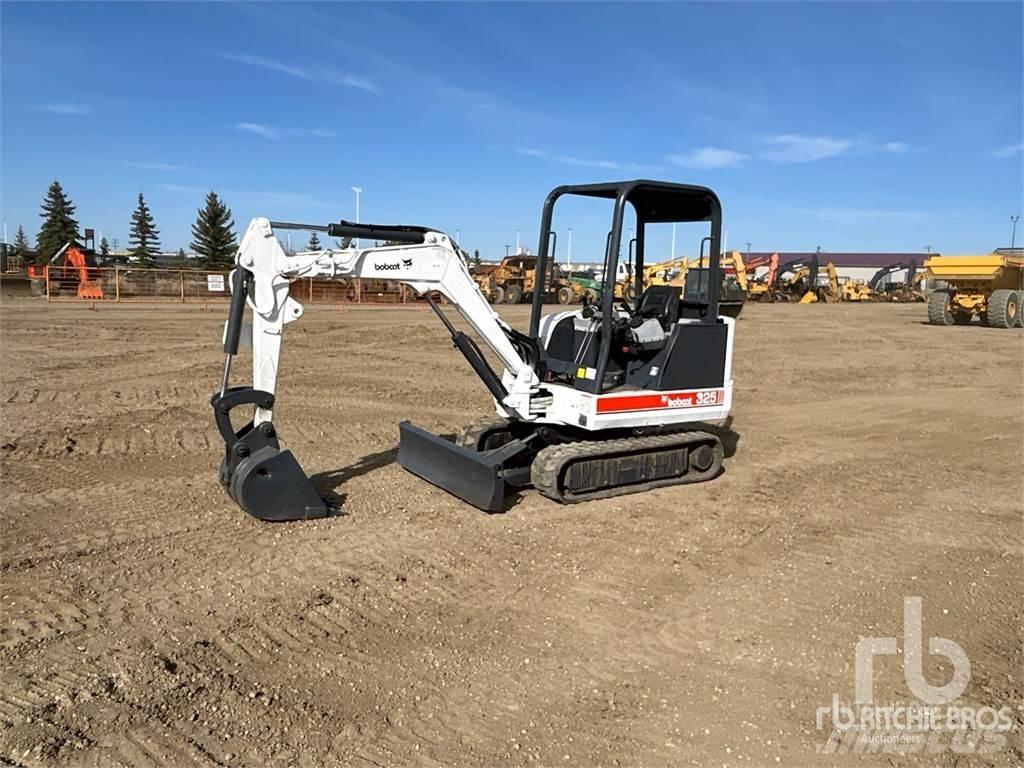 Bobcat 325 Minigravemaskiner
