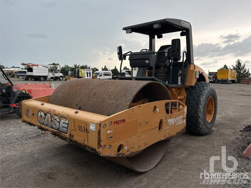 CASE SV212 Jordvibrationstromler