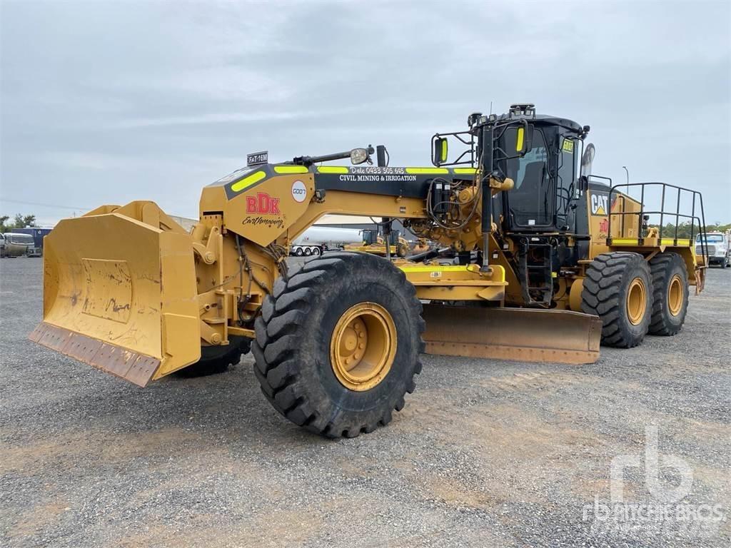 CAT 16M Vejhøvle / Gradere