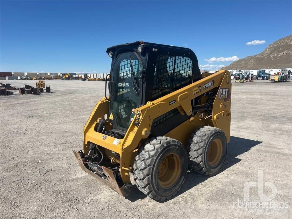 CAT 226D3 Minilæsser - skridstyret