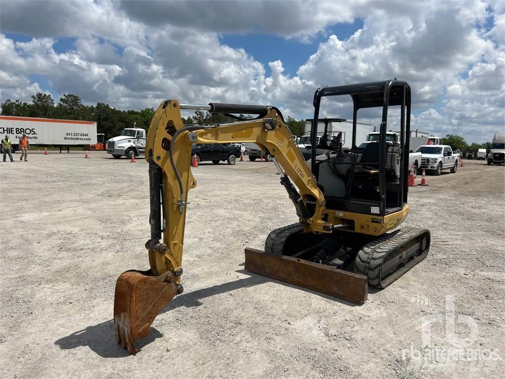 CAT 302.7DCR Minigravemaskiner