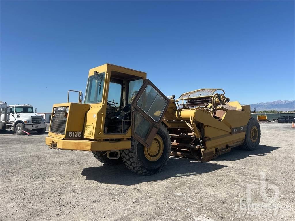 CAT 613C Skrabere