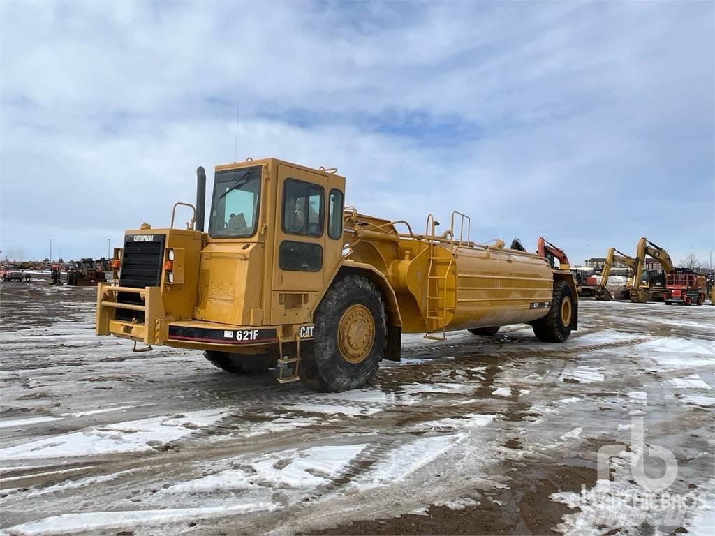 CAT 621F Tankvogne - vand