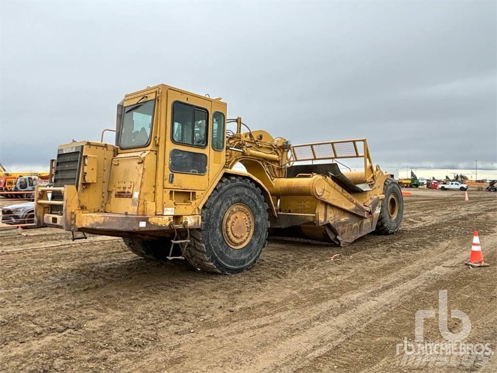 CAT 621F Skrabere