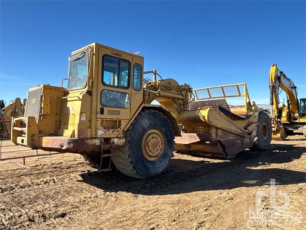 CAT 621F Skrabere