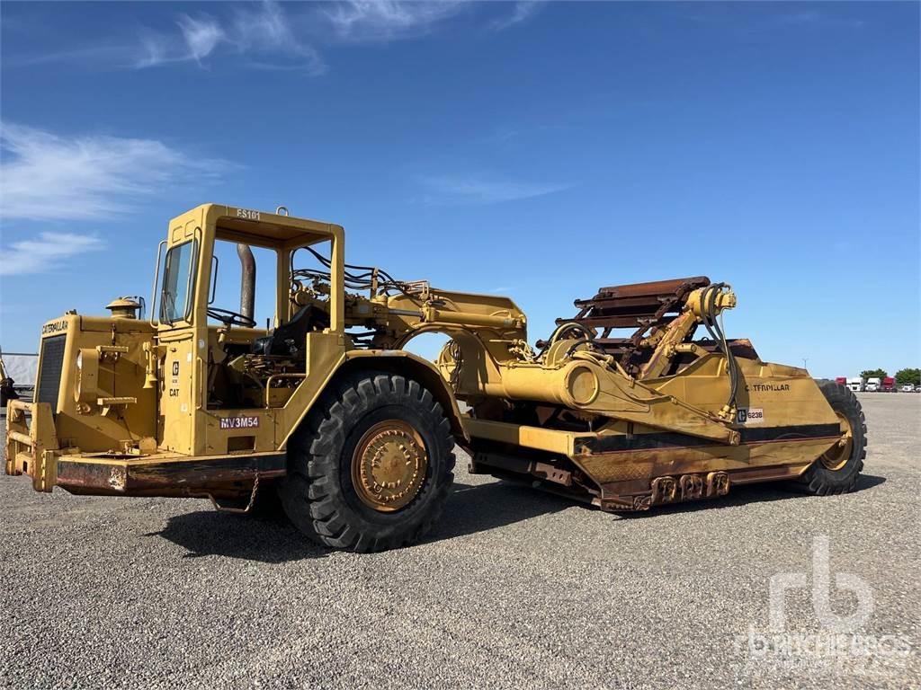 CAT 623B Skrabere