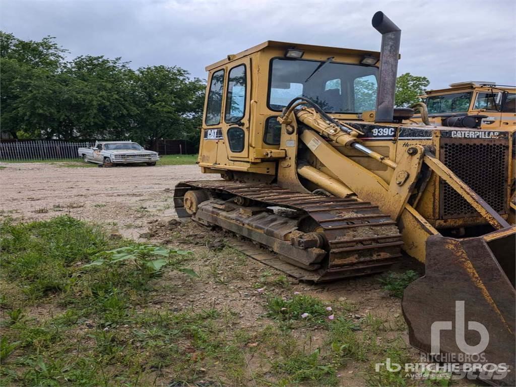 CAT 939C Larvebåndslæssere