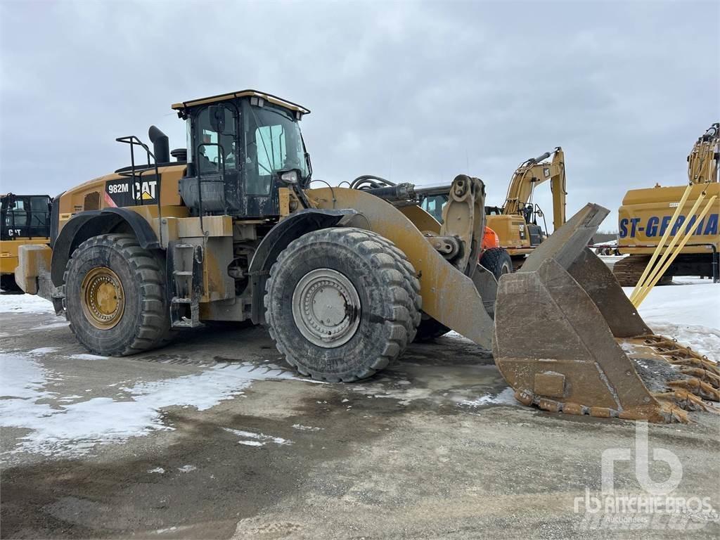 CAT 982M Læssemaskiner på hjul