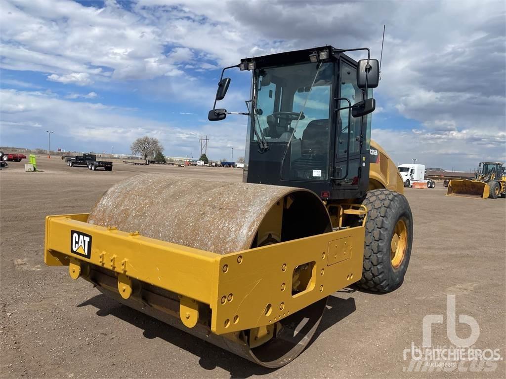 CAT CS56B Jordvibrationstromler