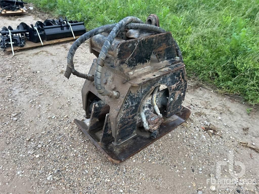 CAT CVP45 Vibratorer