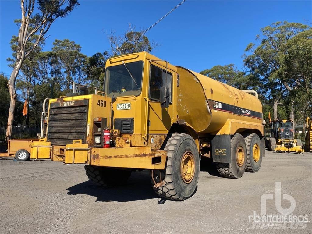 CAT D350E Tankvogne - vand