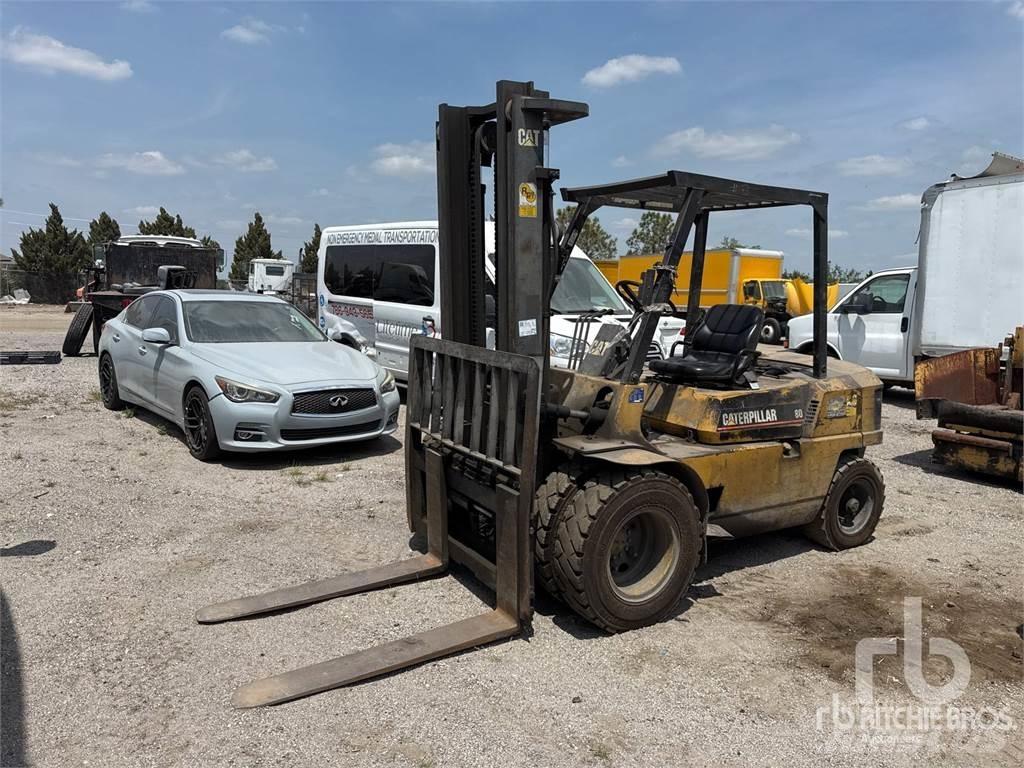 CAT DP40 Diesel gaffeltrucks