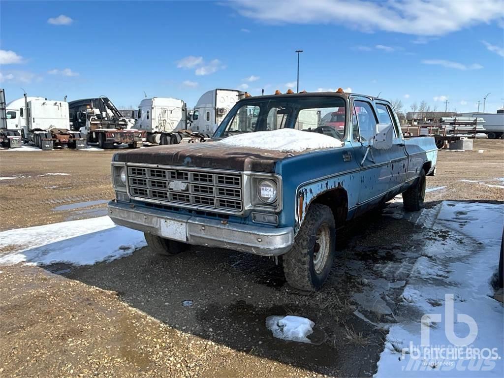 Chevrolet C20 Pickup/Sideaflæsning