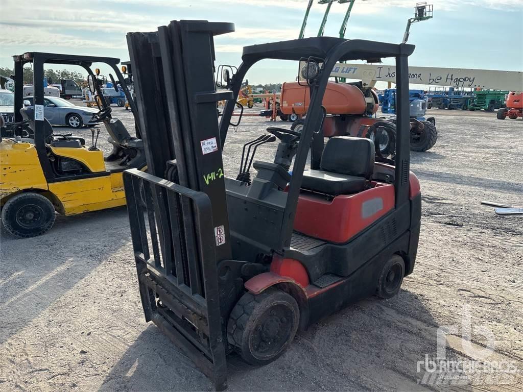 Clark C25CL Diesel gaffeltrucks
