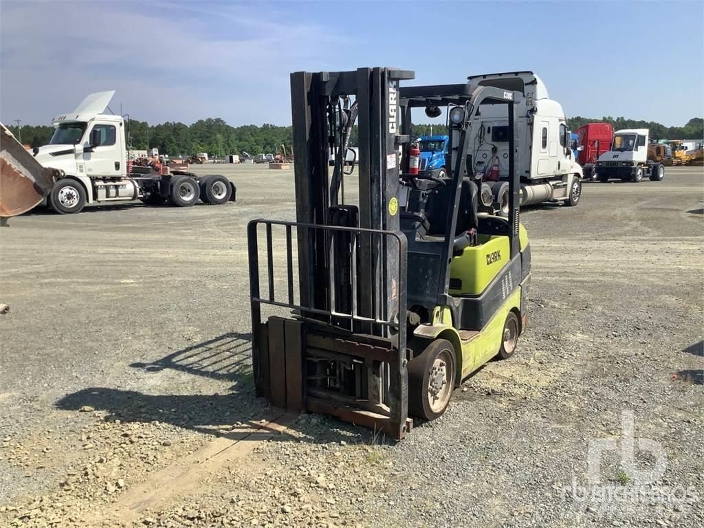 Clark C30 Diesel gaffeltrucks