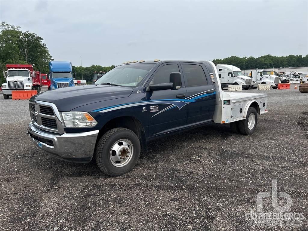 Dodge 3500 Lastbil med lad/Flatbed