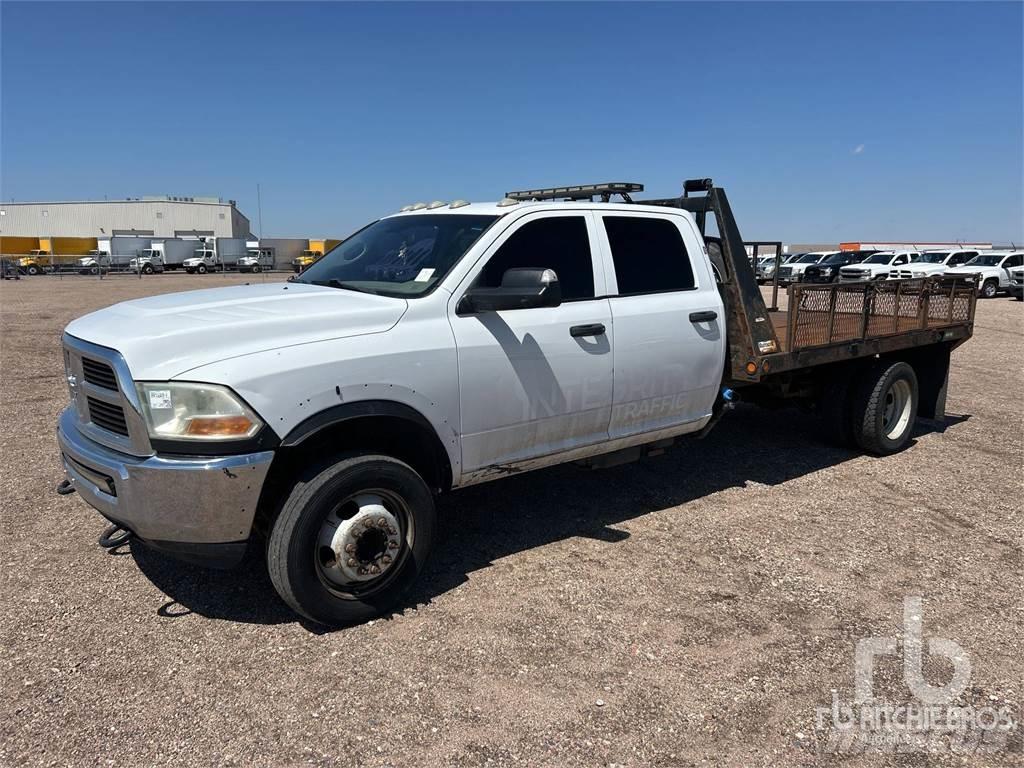 Dodge 4500 Lastbil med lad/Flatbed