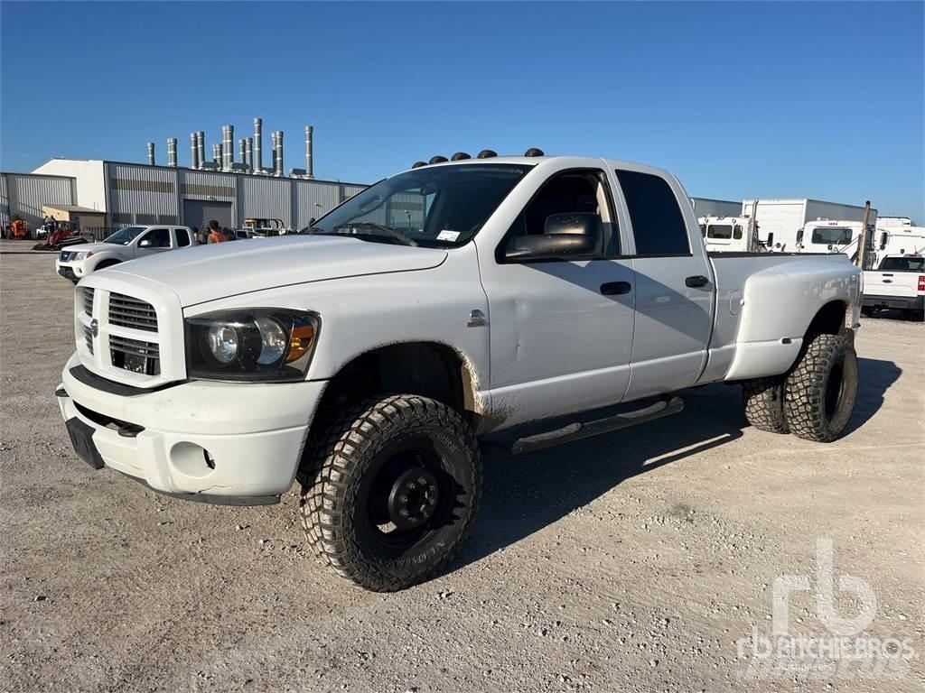 Dodge RAM 3500 Pickup/Sideaflæsning