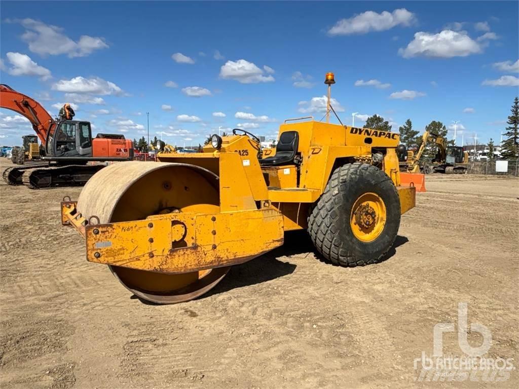 Dynapac CA25 Jordvibrationstromler