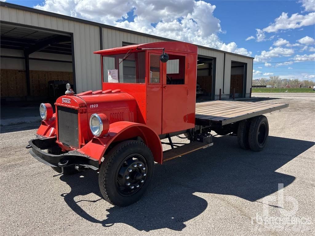  FAGEOL 230B Lastbil med lad/Flatbed