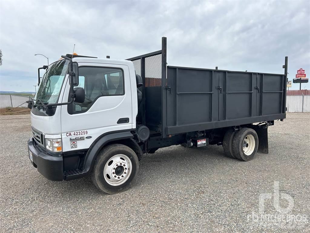 Ford 4x2 Lastbiler med tip