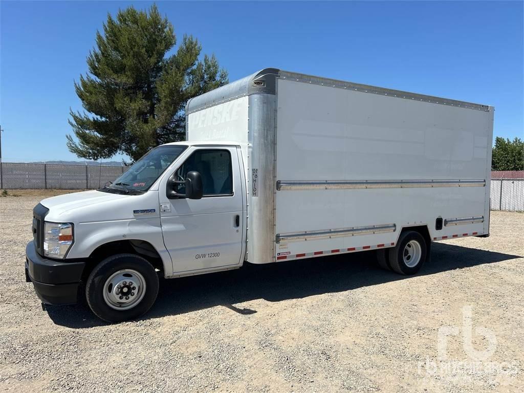 Ford E-350 Varevogne