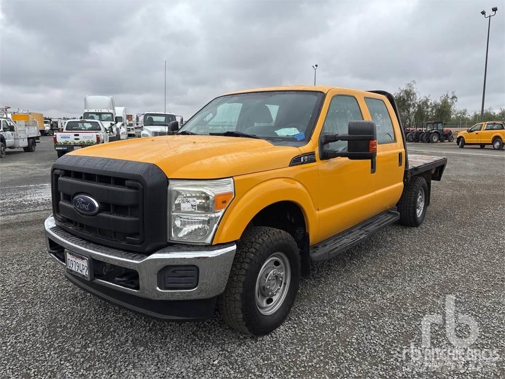 Ford F-250 Lastbil med lad/Flatbed