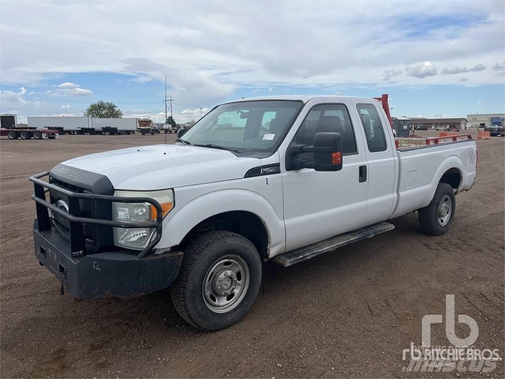 Ford F-250 Pickup/Sideaflæsning