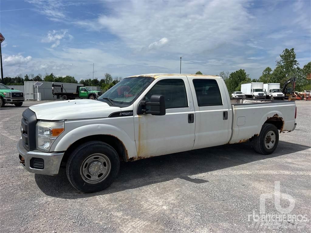Ford F-250 Pickup/Sideaflæsning