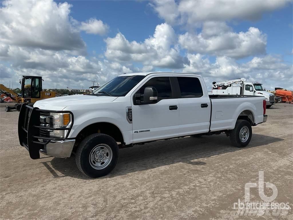 Ford F-250 Pickup/Sideaflæsning