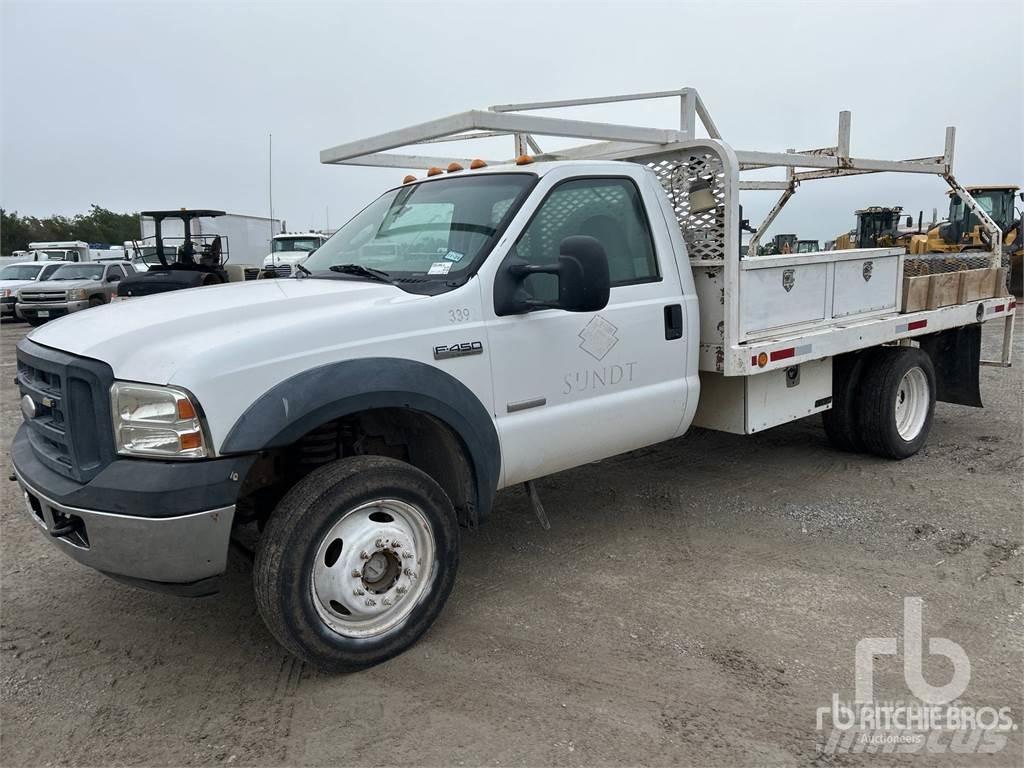 Ford F-450 Lastbil med lad/Flatbed