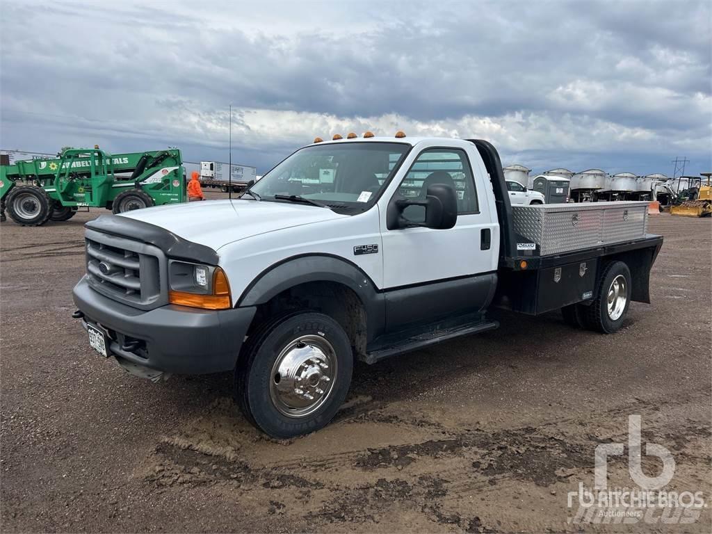 Ford F-450 Lastbil med lad/Flatbed