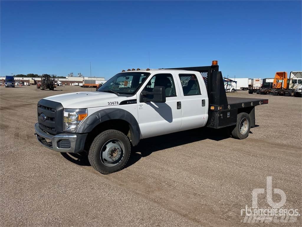 Ford F-450 Lastbil med lad/Flatbed