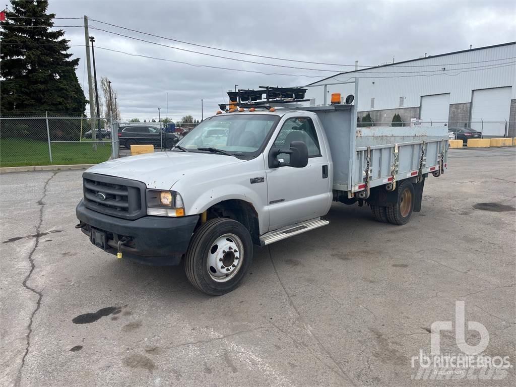 Ford F-450 SD Lastbil med lad/Flatbed