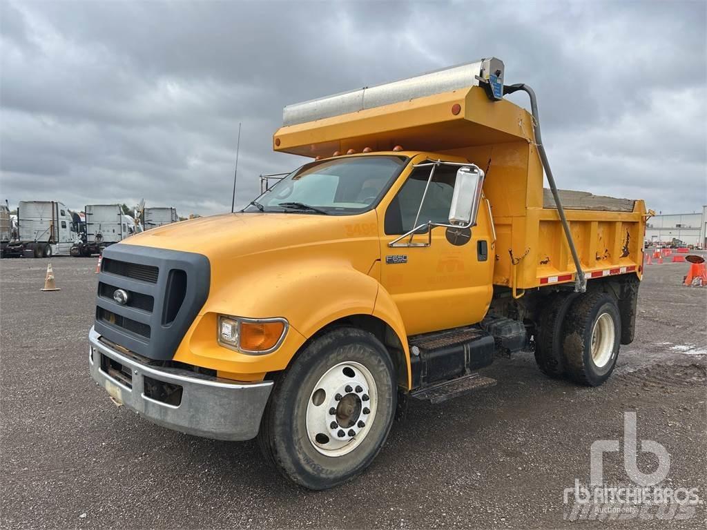 Ford F-650 Lastbiler med tip