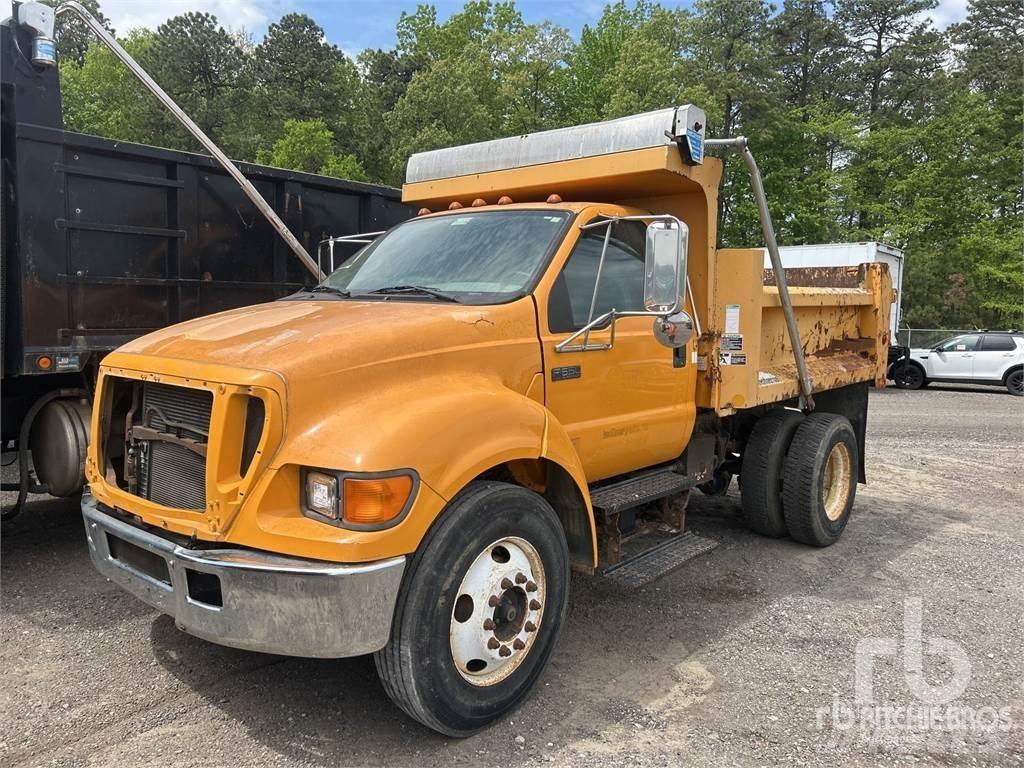 Ford F-650 Lastbiler med tip