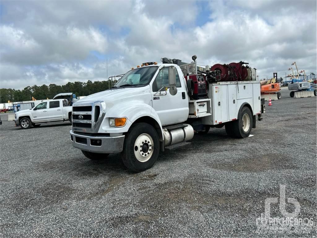 Ford F-750 Forsvar/Miljø