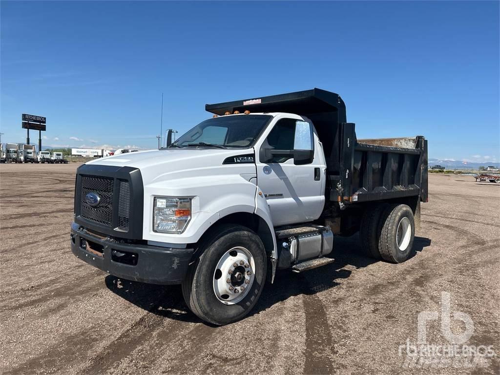 Ford F-750 Lastbiler med tip
