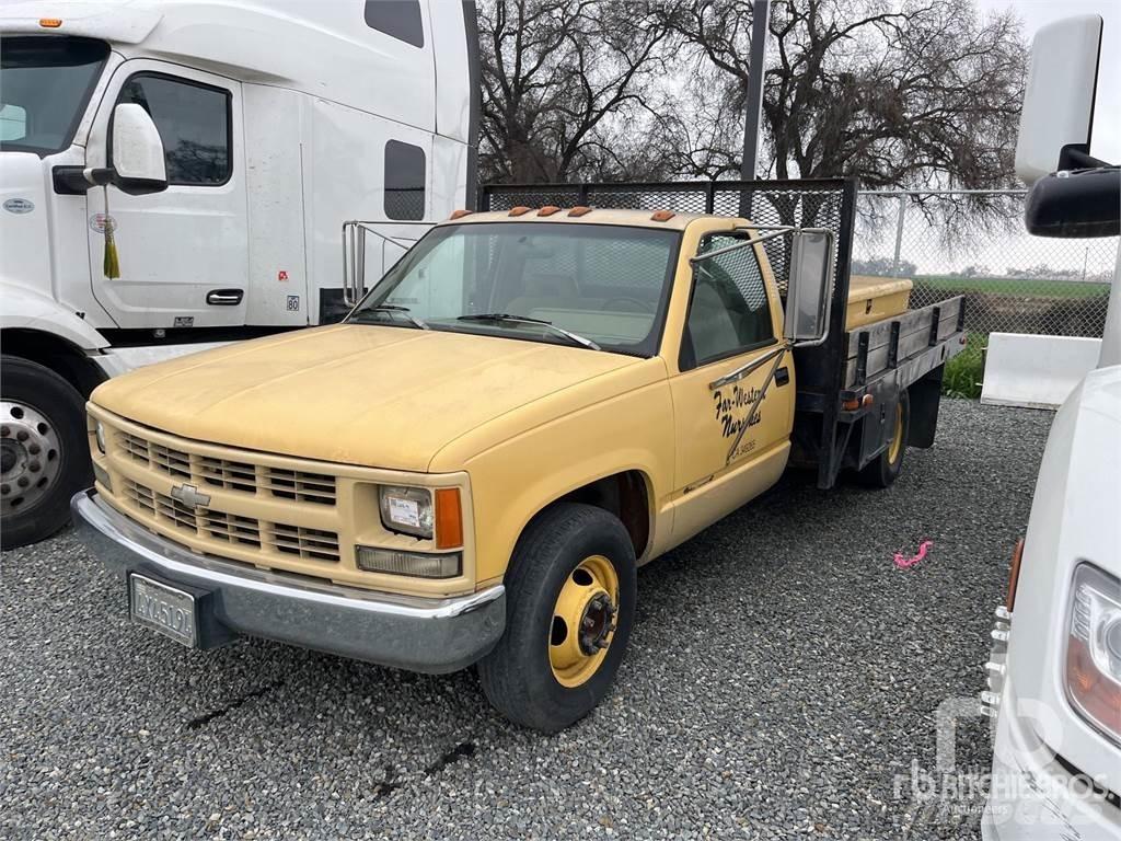 Ford F700 Lastbil med lad/Flatbed