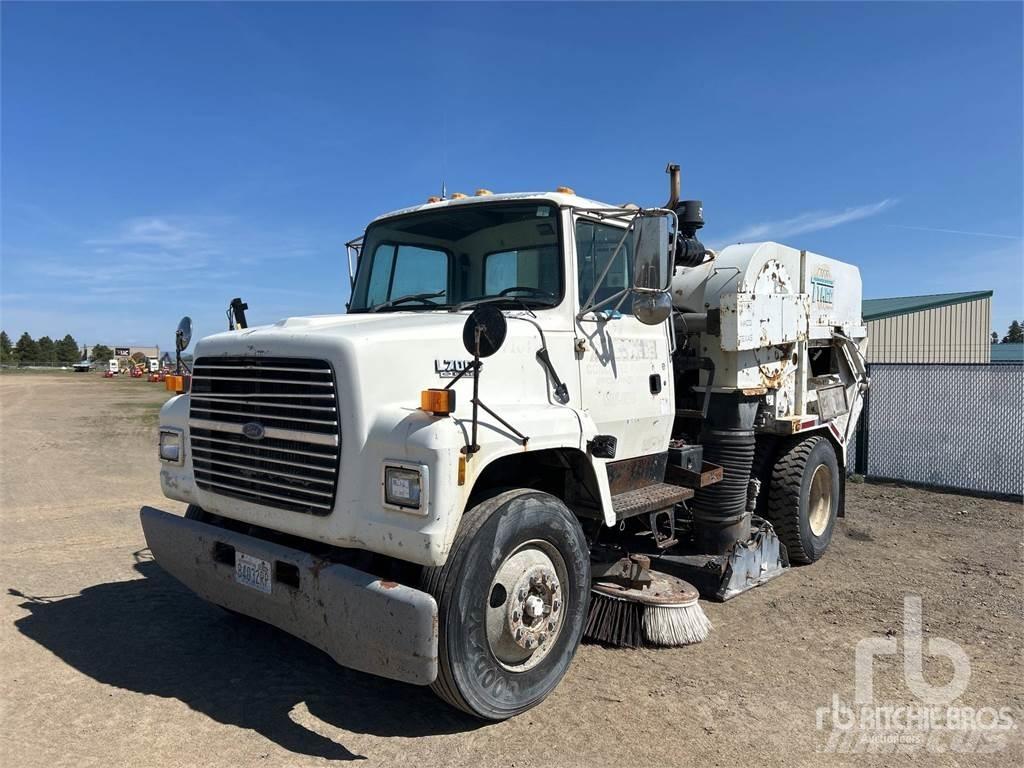 Ford L7000 Fejebiler