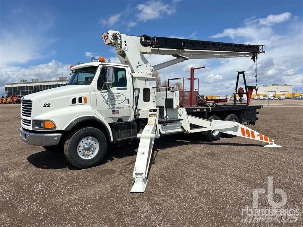 Ford LT9000 Lastbil med kran