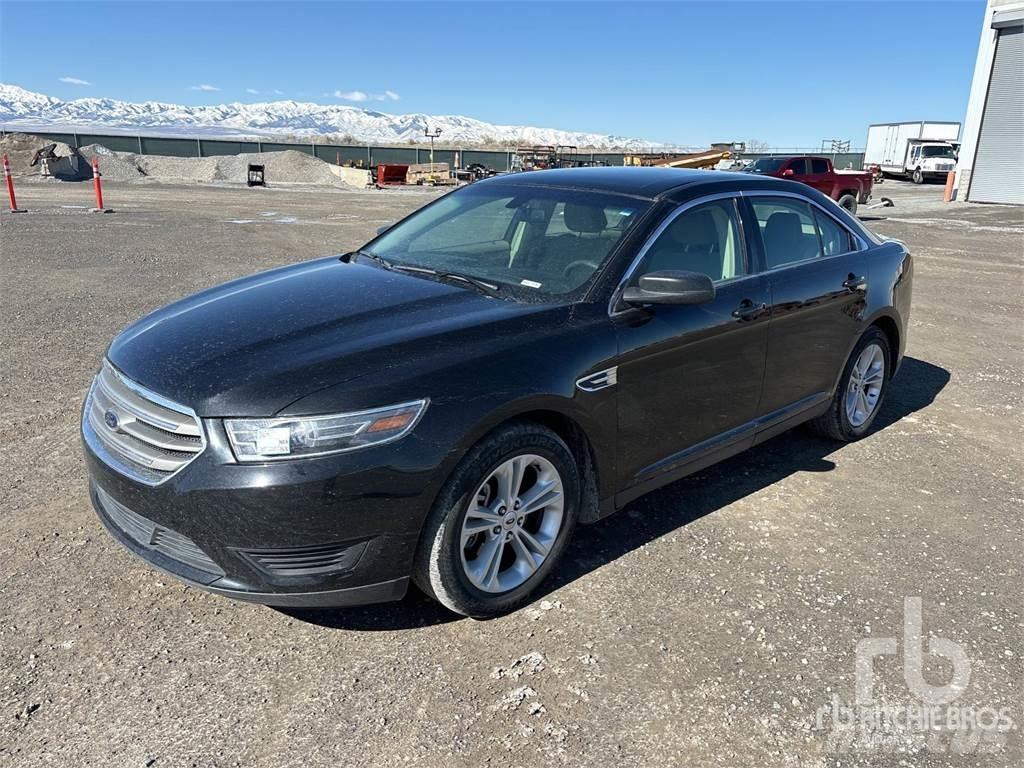 Ford TAURUS Biler