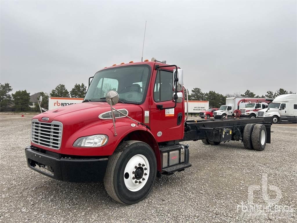 Freightliner M2 Varevogne